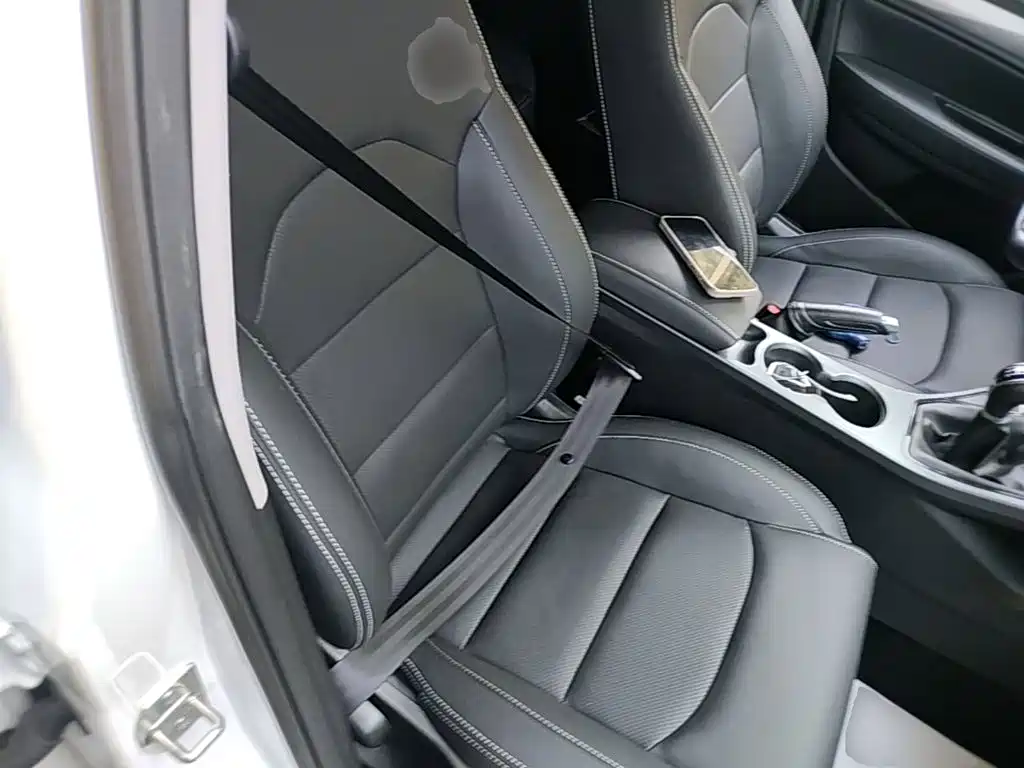 Geely Emgrand — миниатюра 25