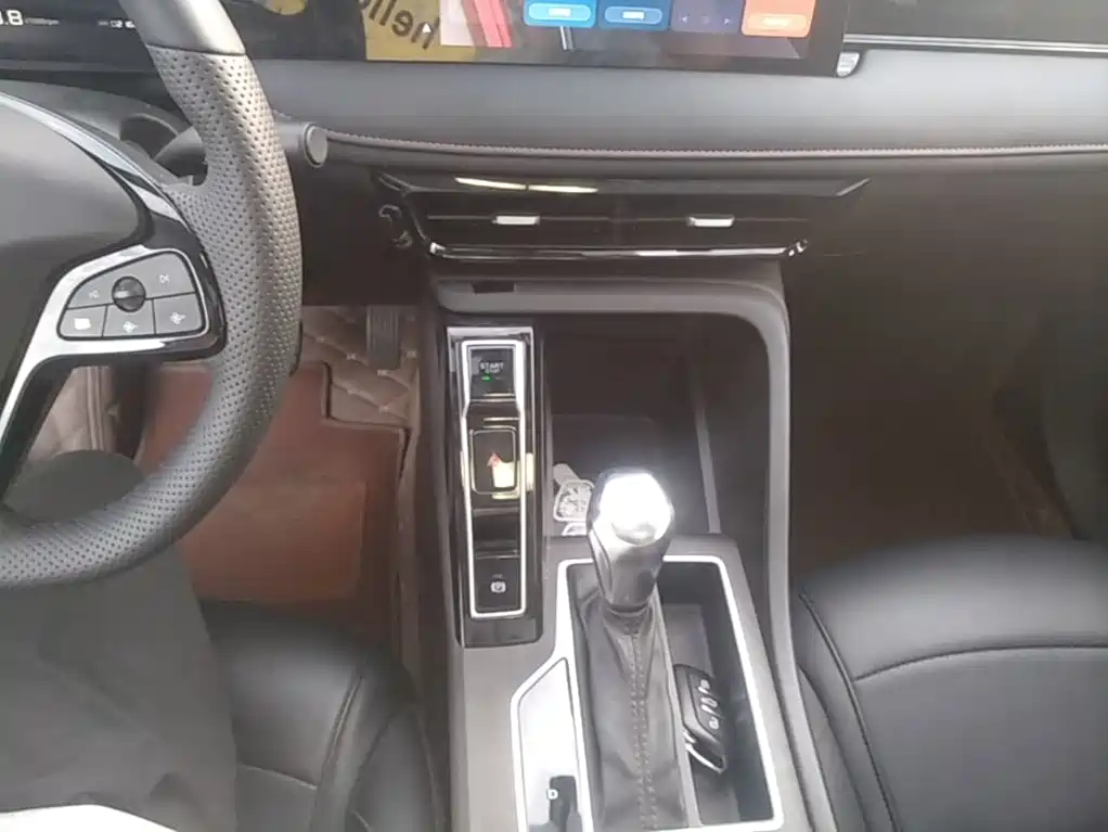 Roewe i5 — миниатюра 14