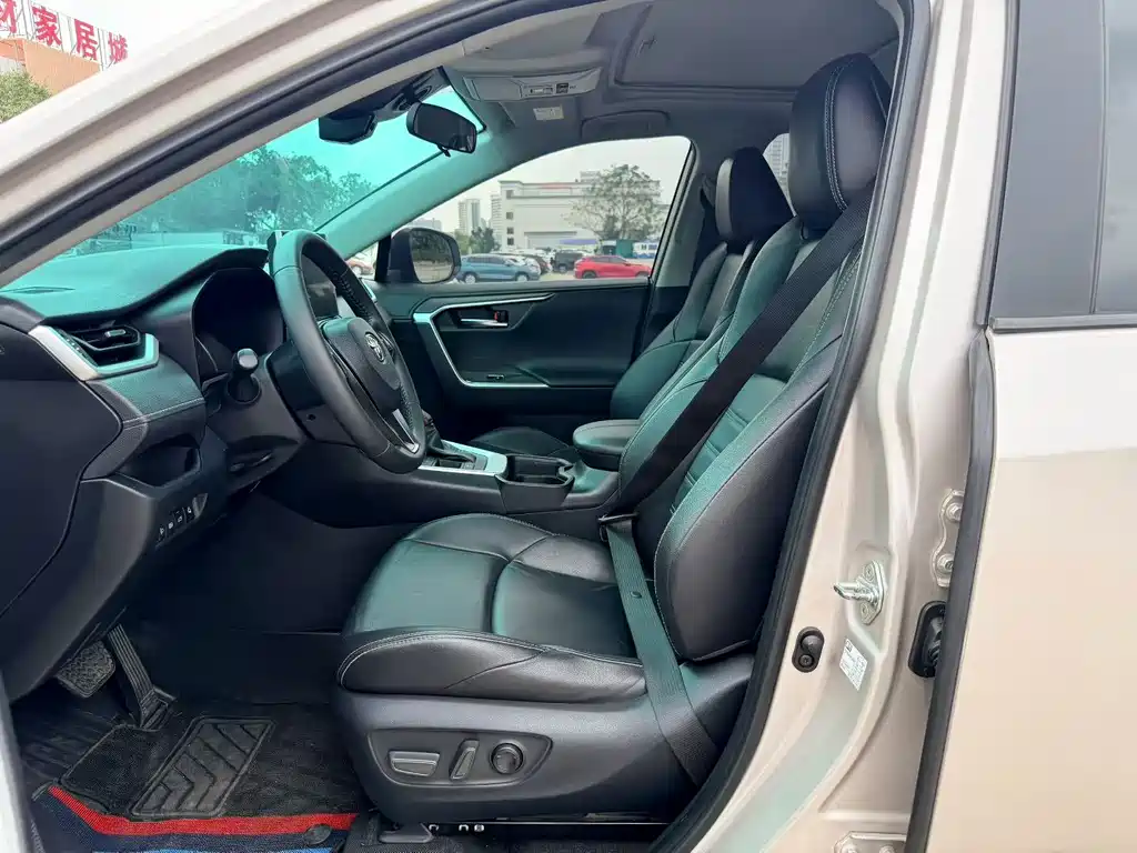 Toyota Wildlander — миниатюра 4