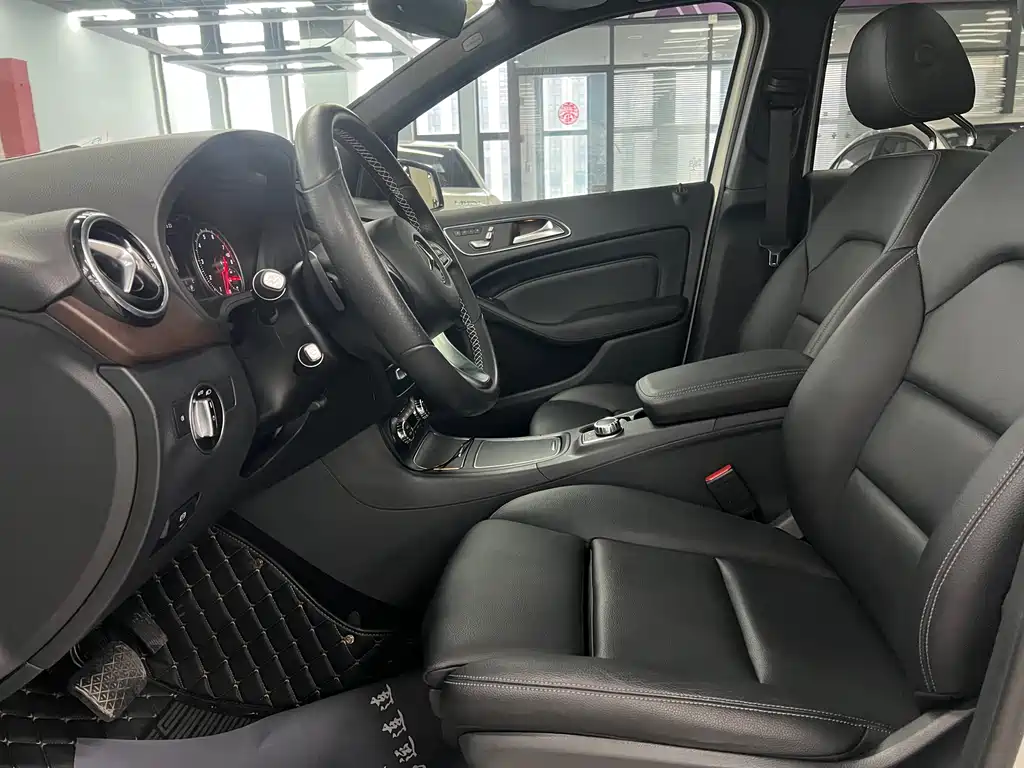 Mercedes-Benz B-Class B 2017 B 200 Luxury