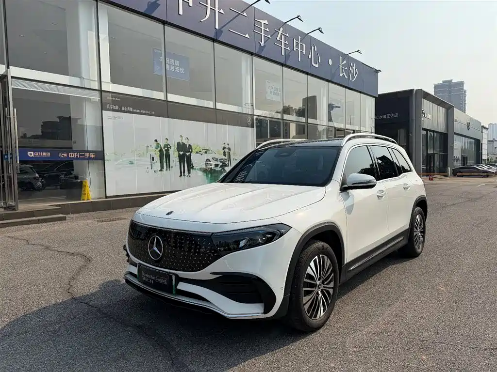 Mercedes-Benz EQB — миниатюра 2