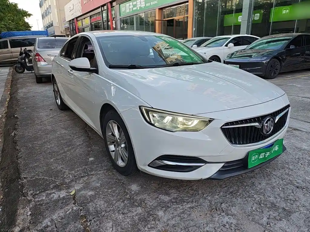 Buick Regal — миниатюра 4