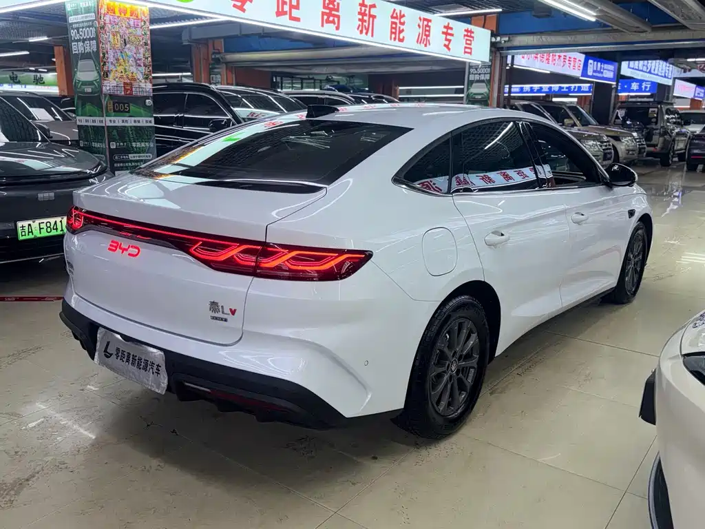 BYD Qin L — миниатюра 6