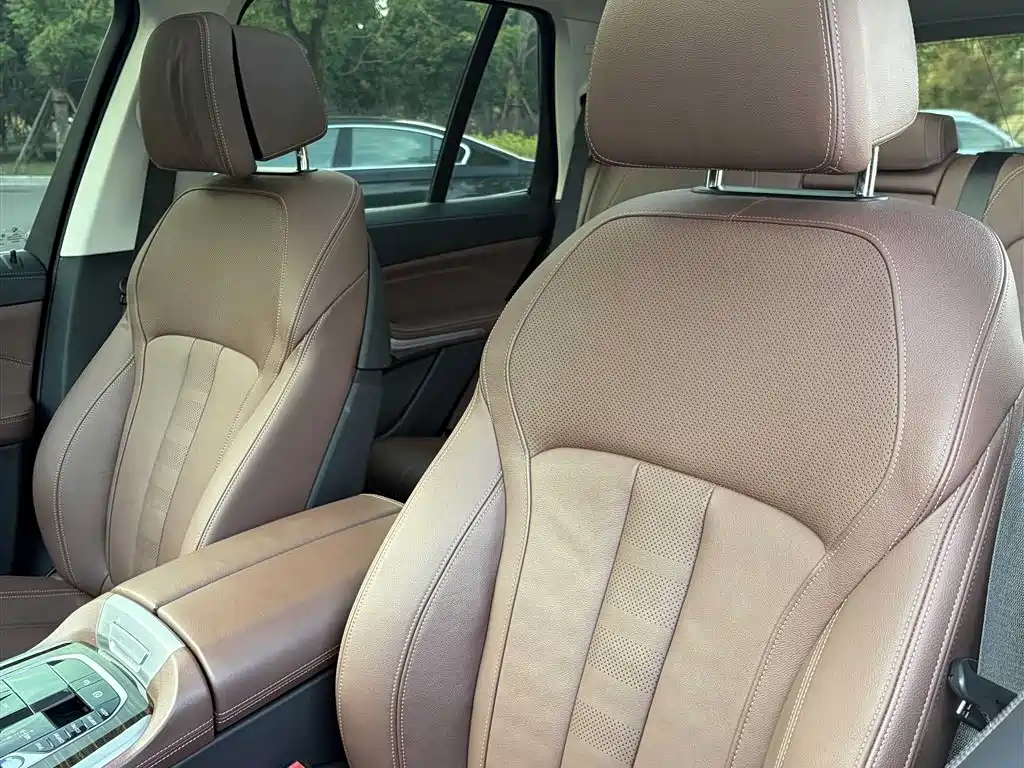 BMW X5 (Import) — миниатюра 19