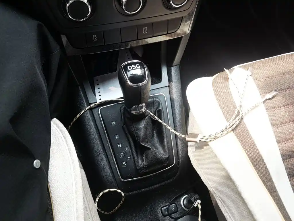 Skoda Yeti — миниатюра 11