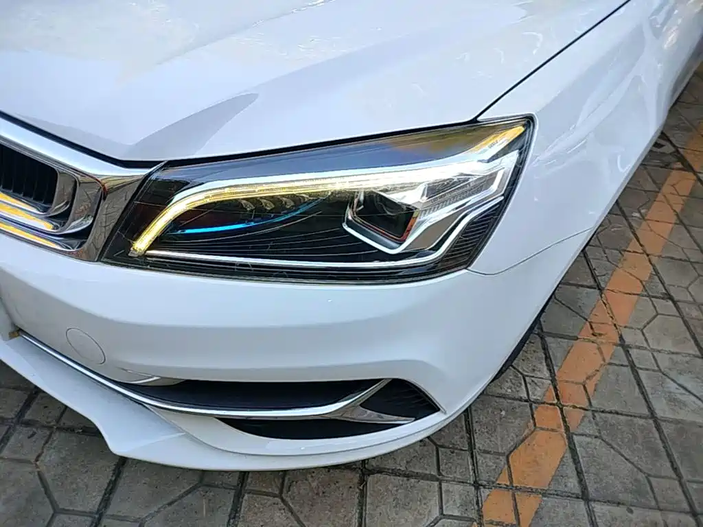 Geely Emgrand — миниатюра 24