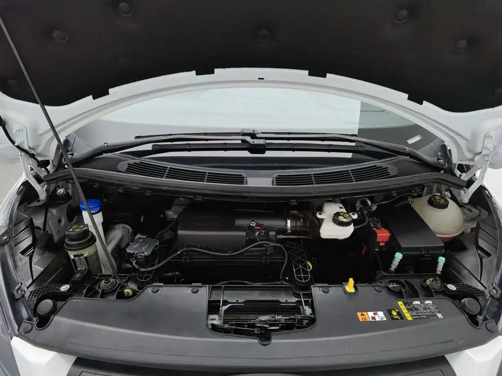 Ford Transit — миниатюра 6