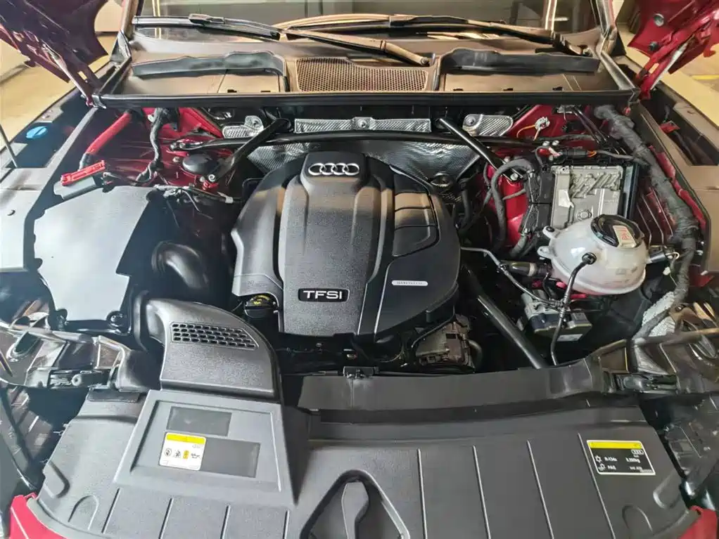 Audi Q5L Sportback — миниатюра 7