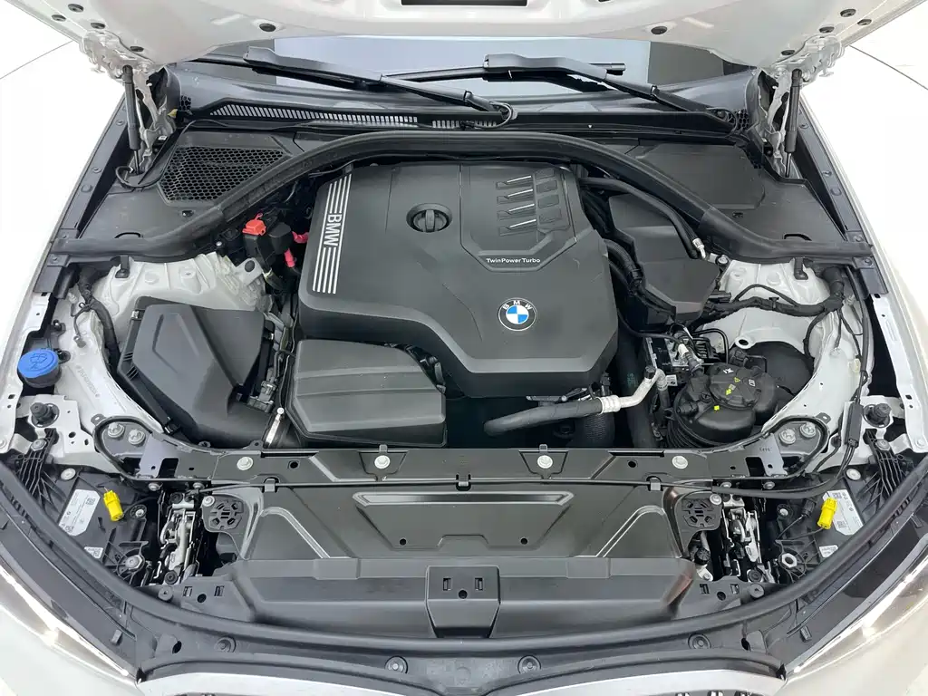 BMW 3 Series — миниатюра 32