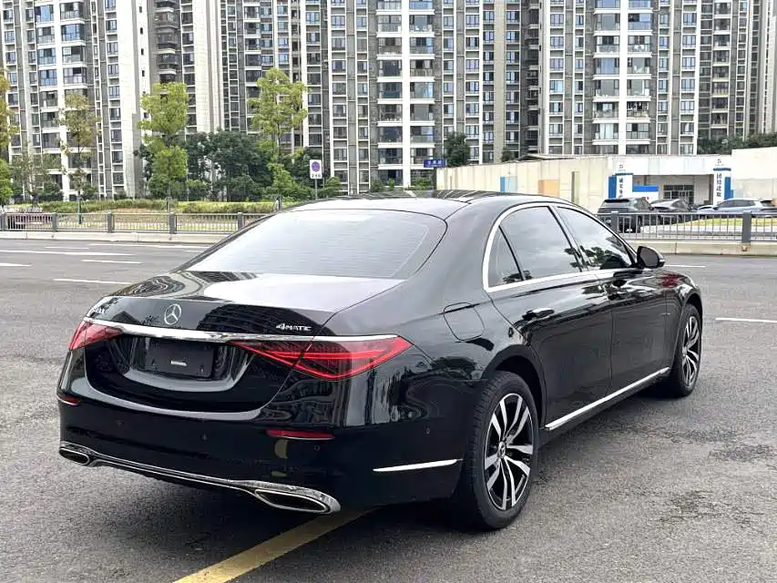 Mercedes-Benz S-Class — миниатюра 8