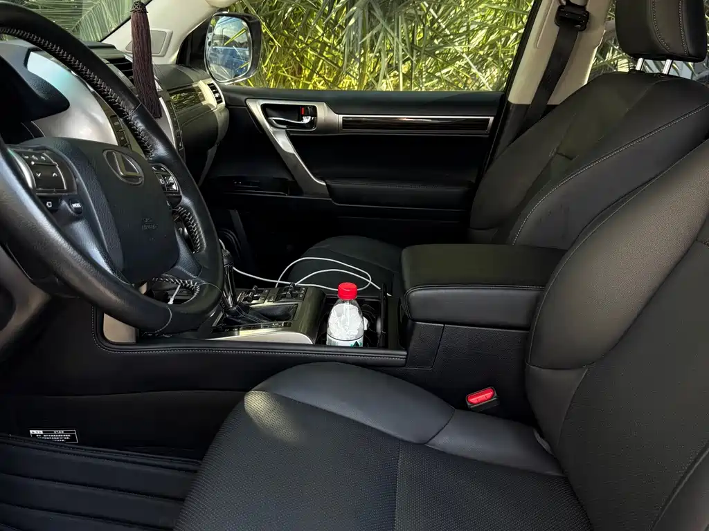 Lexus GX — миниатюра 7