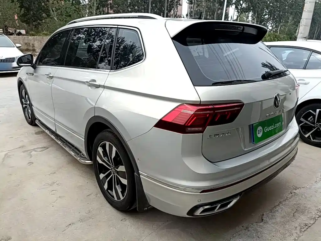 Volkswagen Tiguan L — миниатюра 5