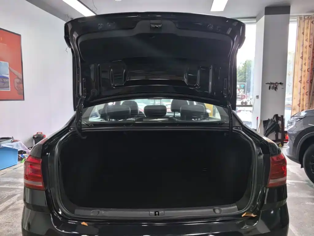Volkswagen Lavida — миниатюра 19