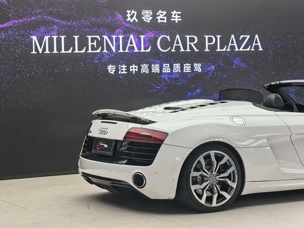 Audi R8 — миниатюра 9