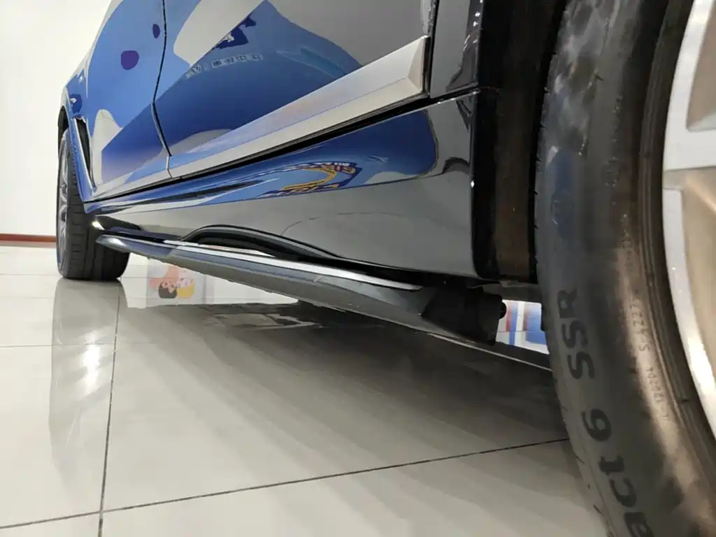 BMW X7 — миниатюра 22