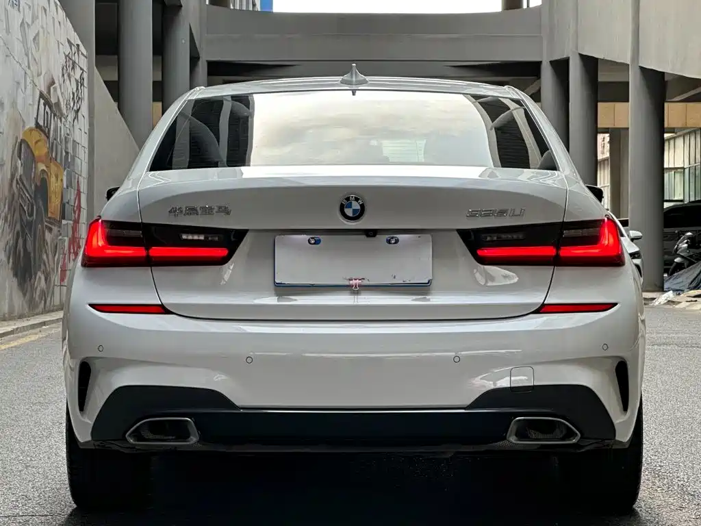 BMW 3 Series — миниатюра 4
