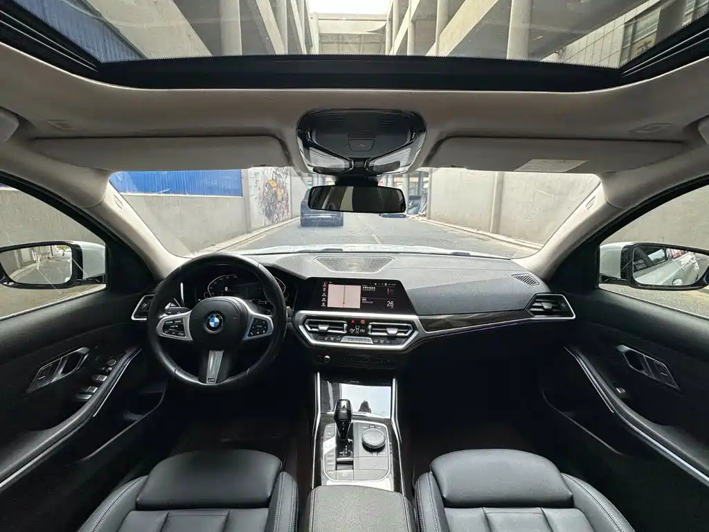 BMW 3 Series — миниатюра 11