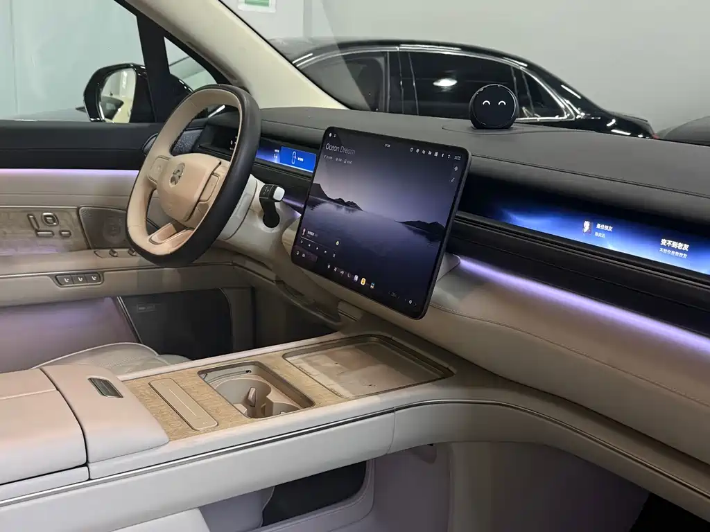 NIO ES8 — миниатюра 7