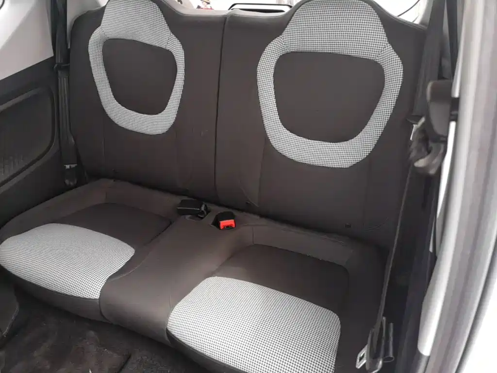 Wuling MINIEV — миниатюра 17