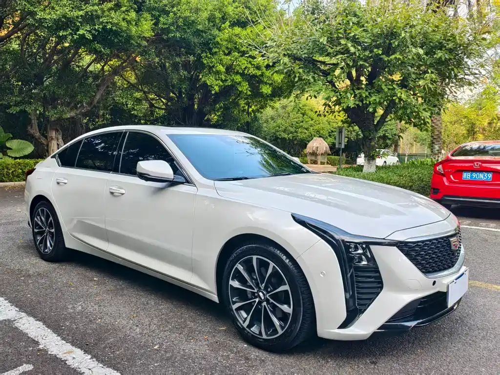 Cadillac CT5 — миниатюра 3
