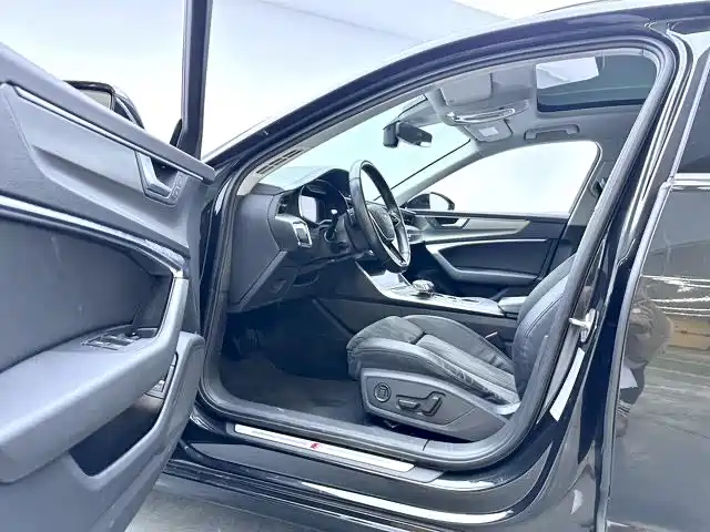 Audi A6 (Import) — миниатюра 12
