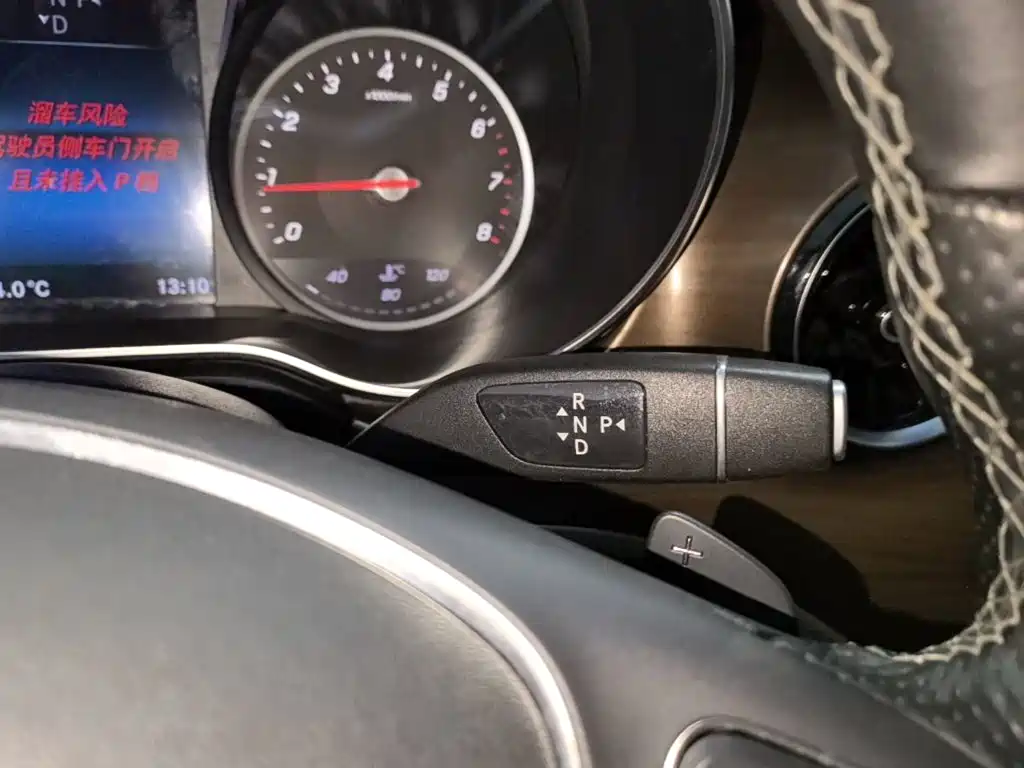Mercedes-Benz V-Class — миниатюра 14