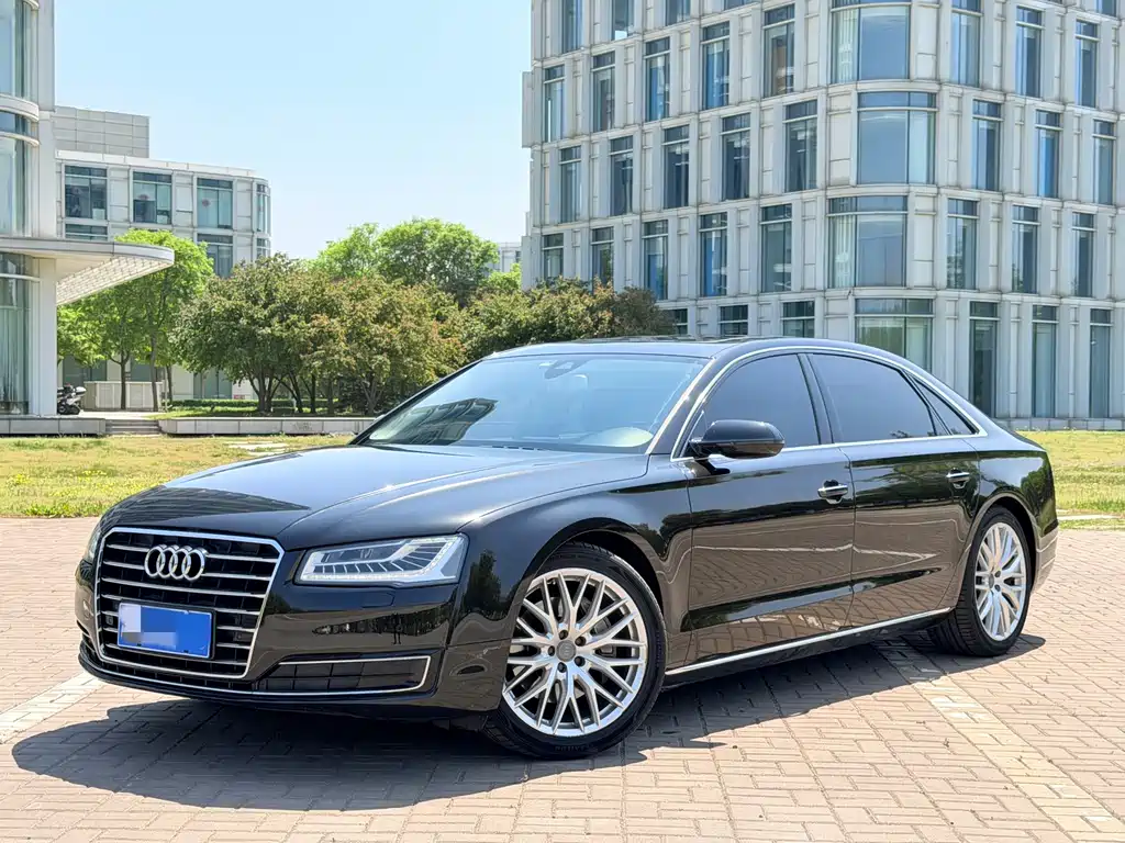 Audi A8 2015