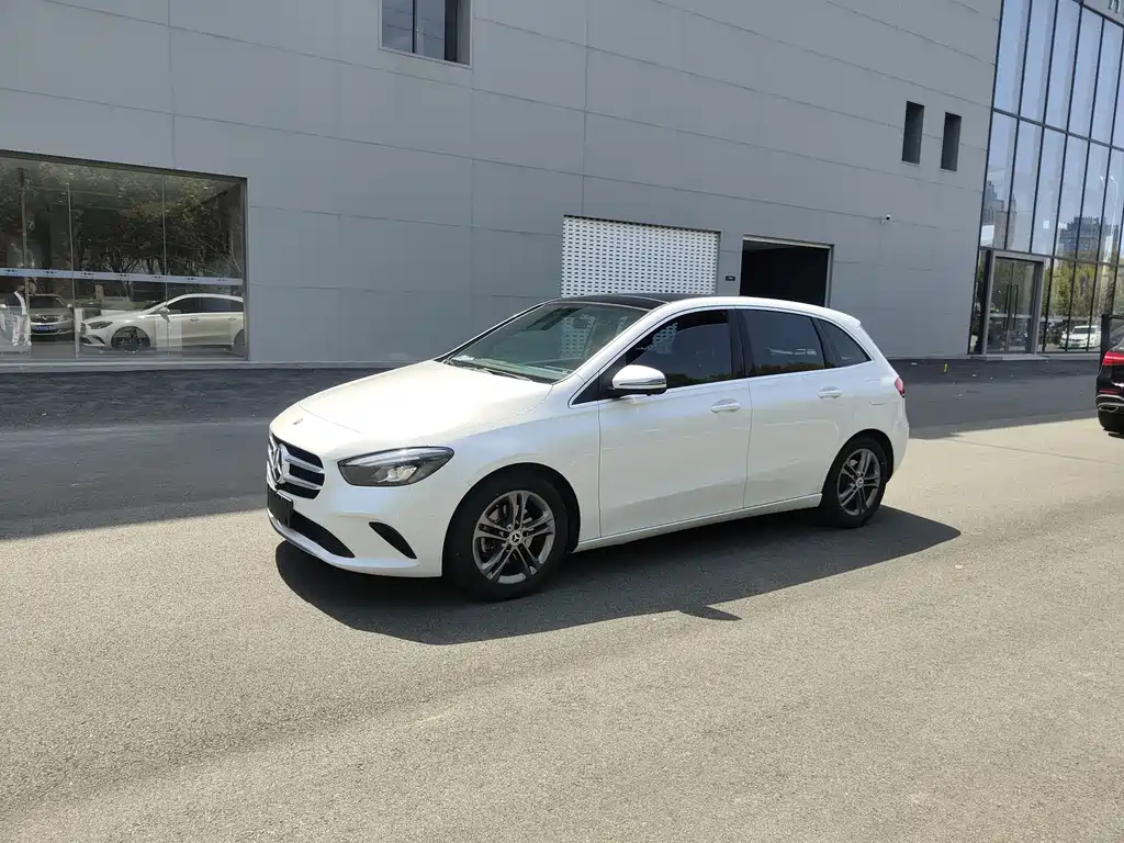 Mercedes-Benz B-Class 2020