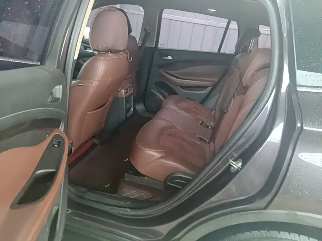 Buick Envision Plus — миниатюра 17