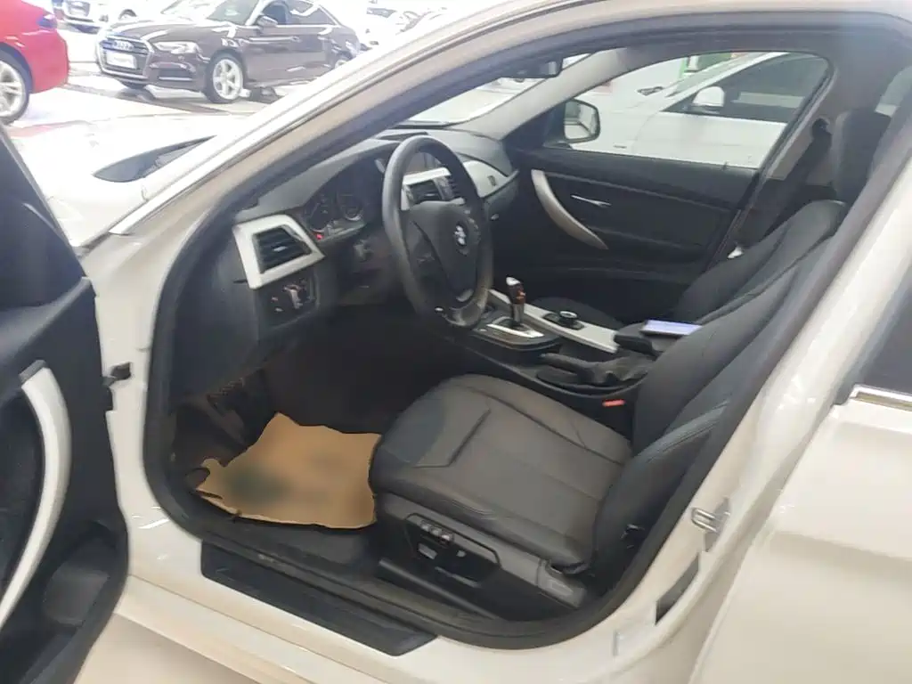 BMW 3 Series — миниатюра 16