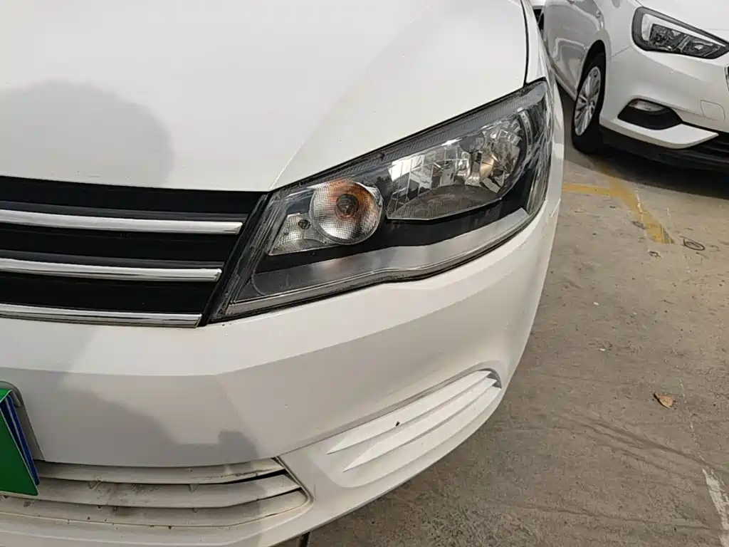 Volkswagen Jetta — миниатюра 24