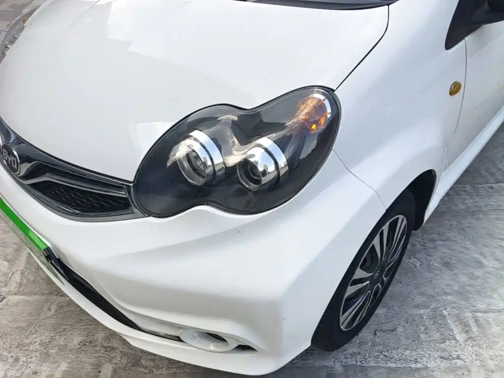 BYD F0 — миниатюра 24
