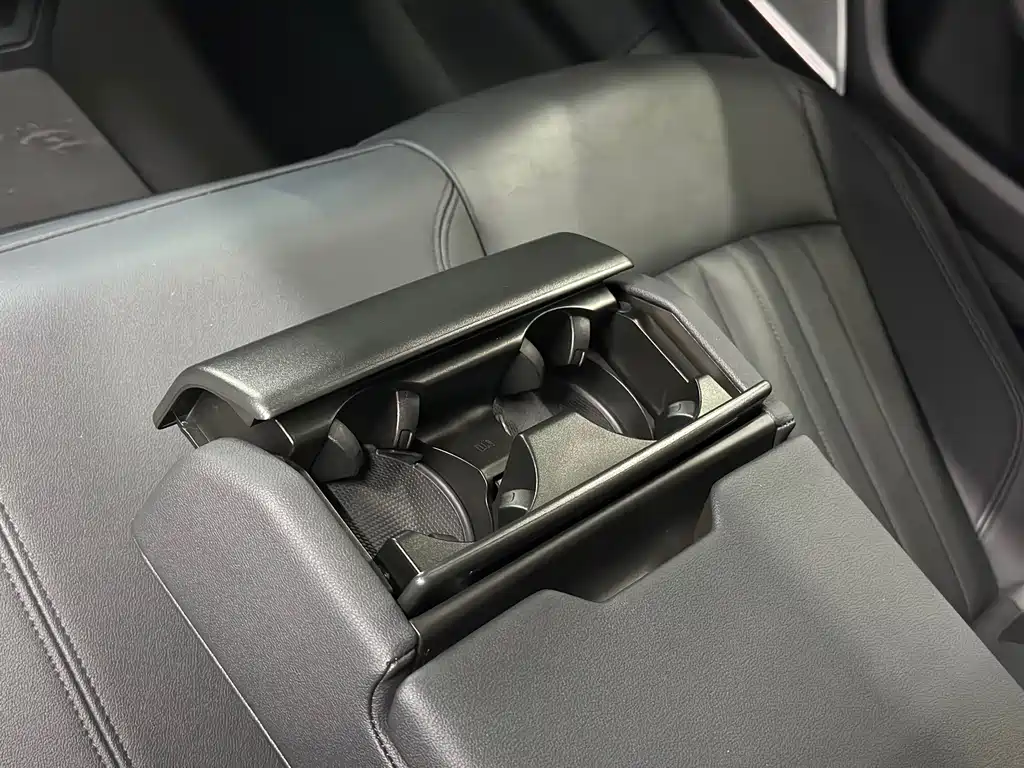 Audi A6 (Import) — миниатюра 17