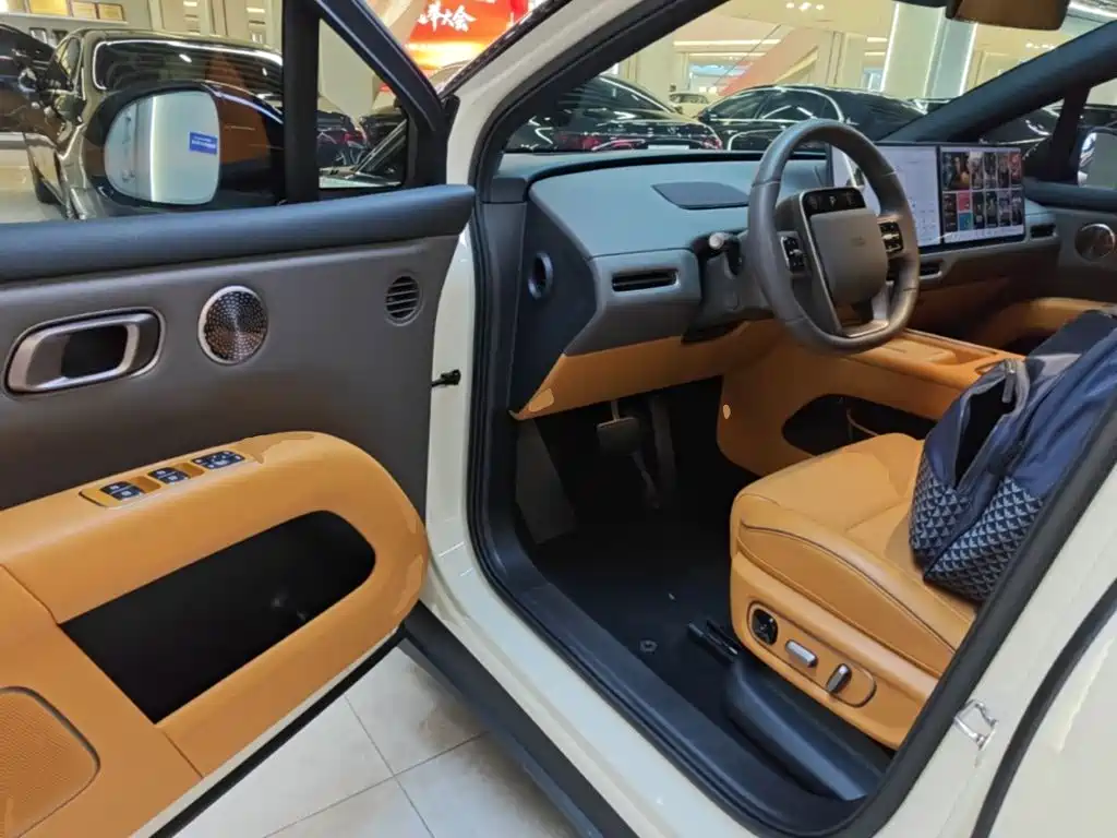Li Auto Li i6 — миниатюра 16