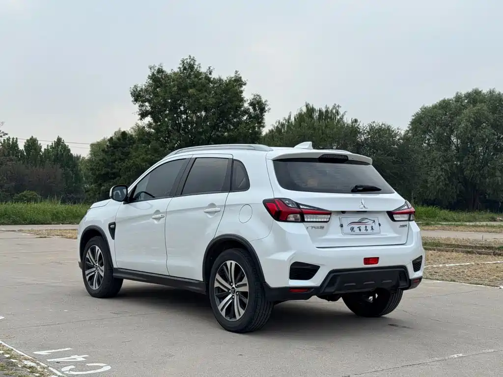 Mitsubishi ASX — миниатюра 4