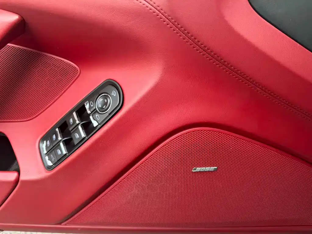 Porsche Panamera — миниатюра 9
