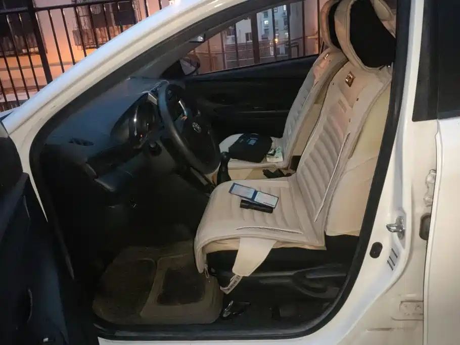 Toyota Vios FS — миниатюра 9
