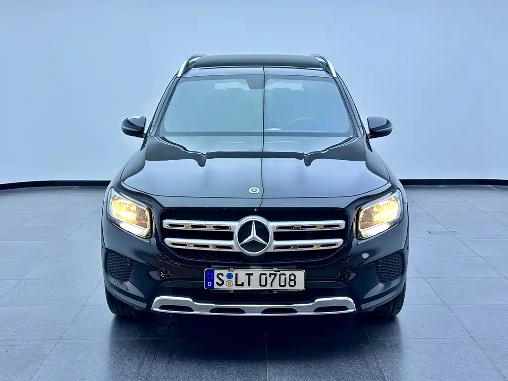 Mercedes-Benz GLB — миниатюра 2