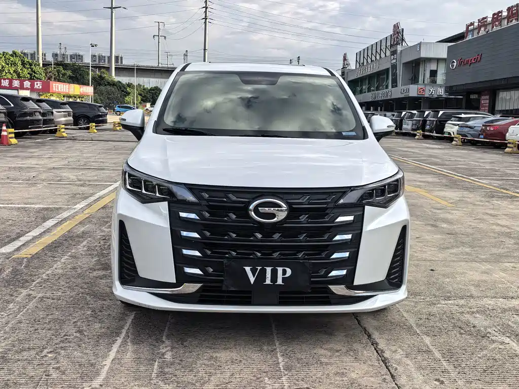 GAC Motor Trumpchi M6 — миниатюра 2