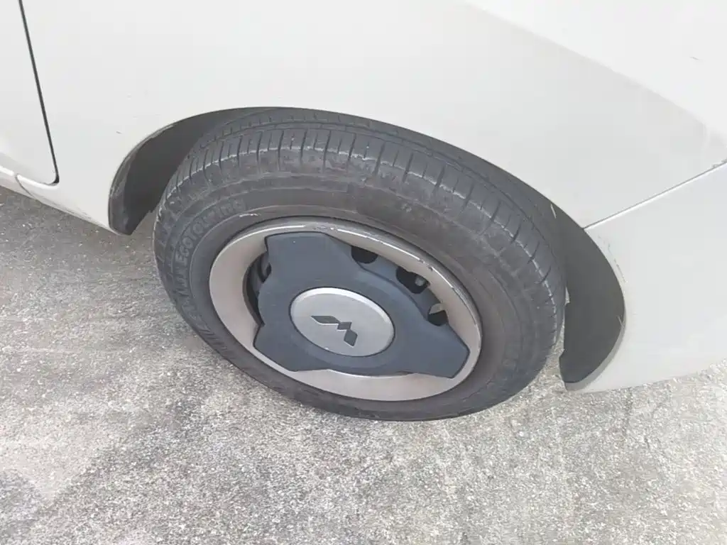 Wuling MINIEV — миниатюра 12