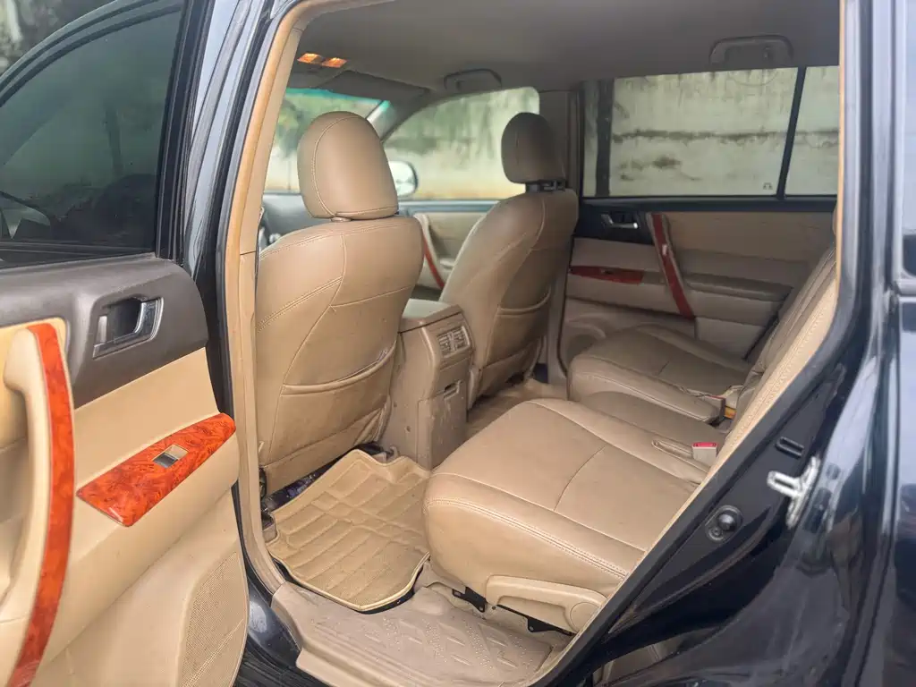 Toyota Highlander — миниатюра 6
