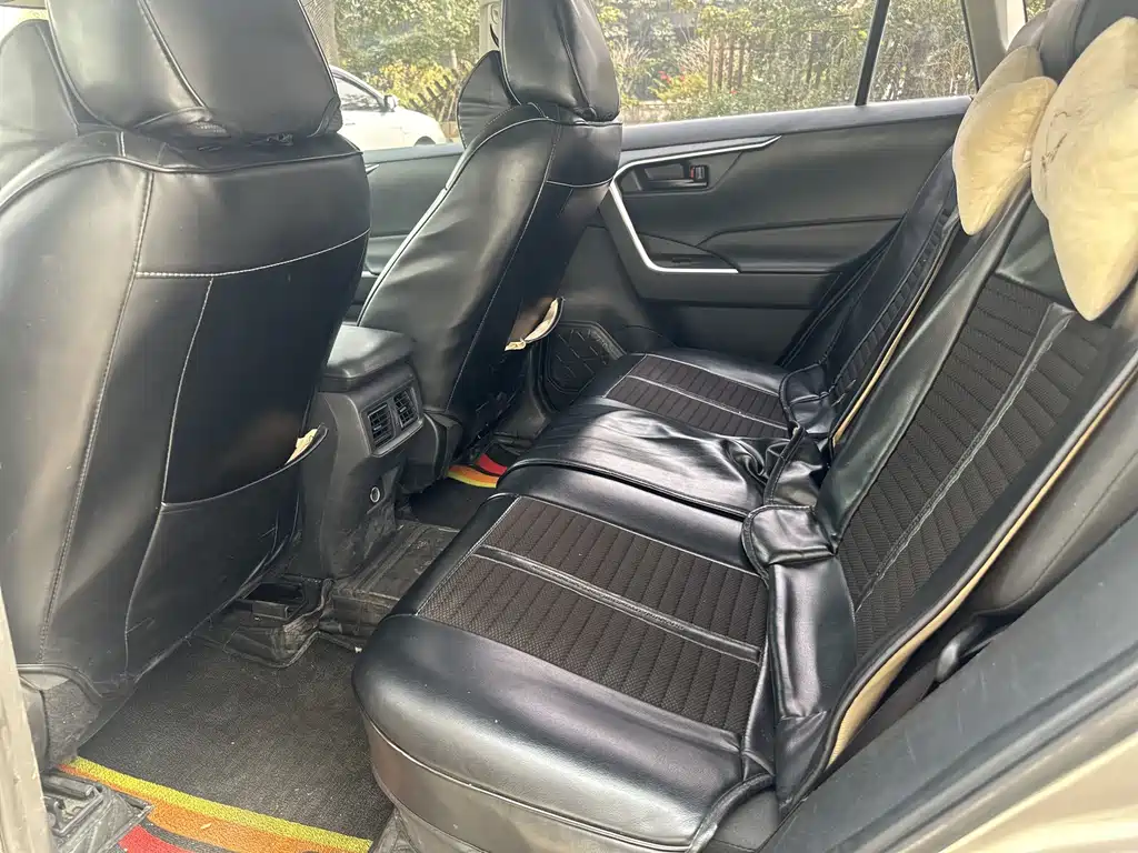 TOYOTA RAV4 RONGFANG