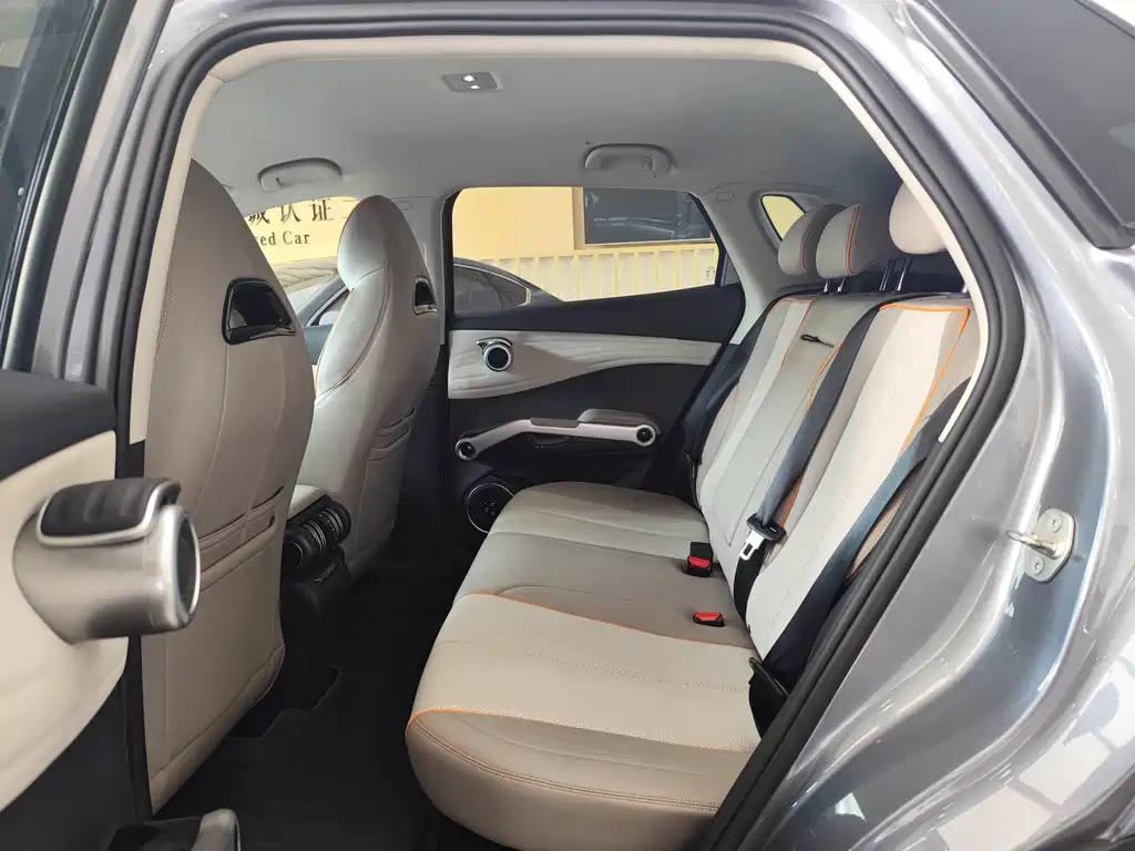 BYD Yuan Plus — миниатюра 11