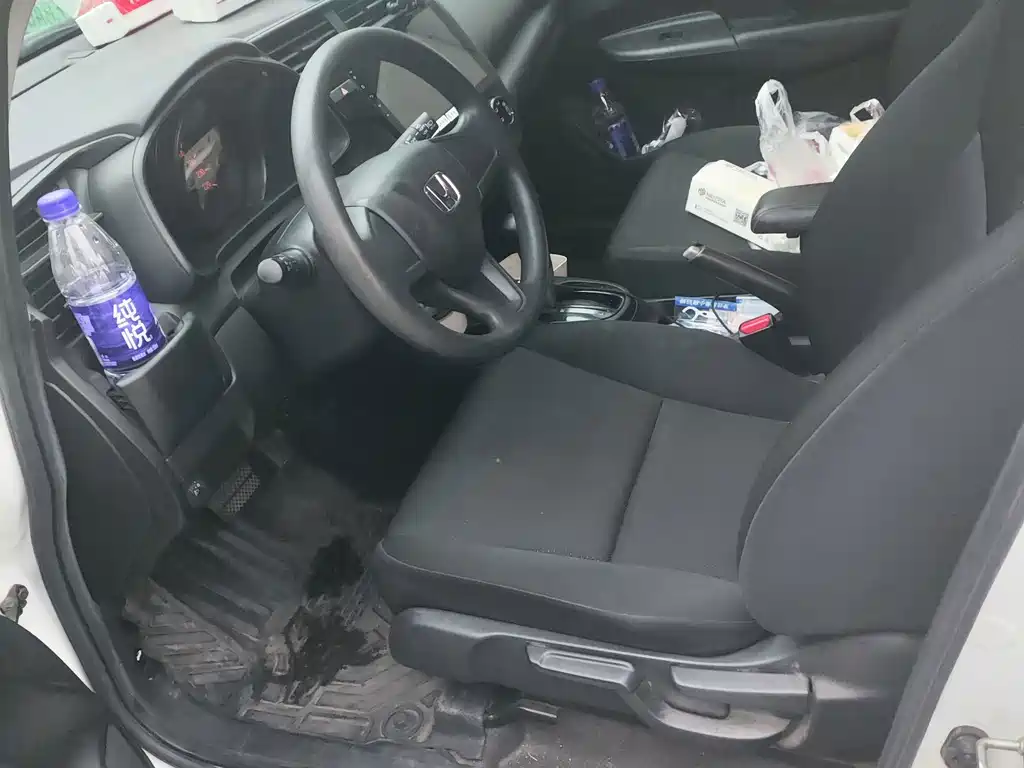 Honda Fit — миниатюра 5