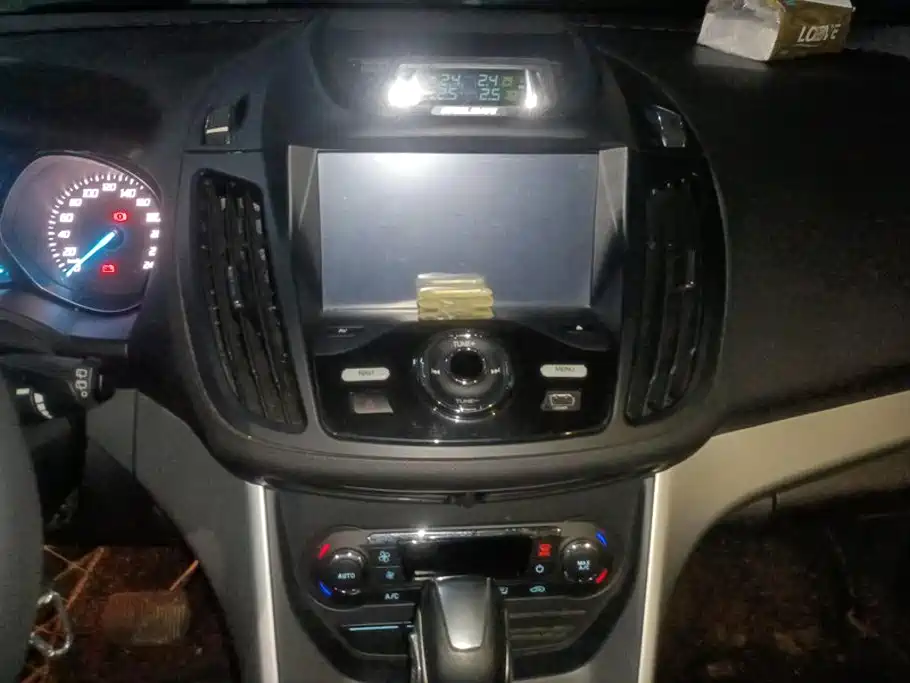 Ford Kuga — миниатюра 13