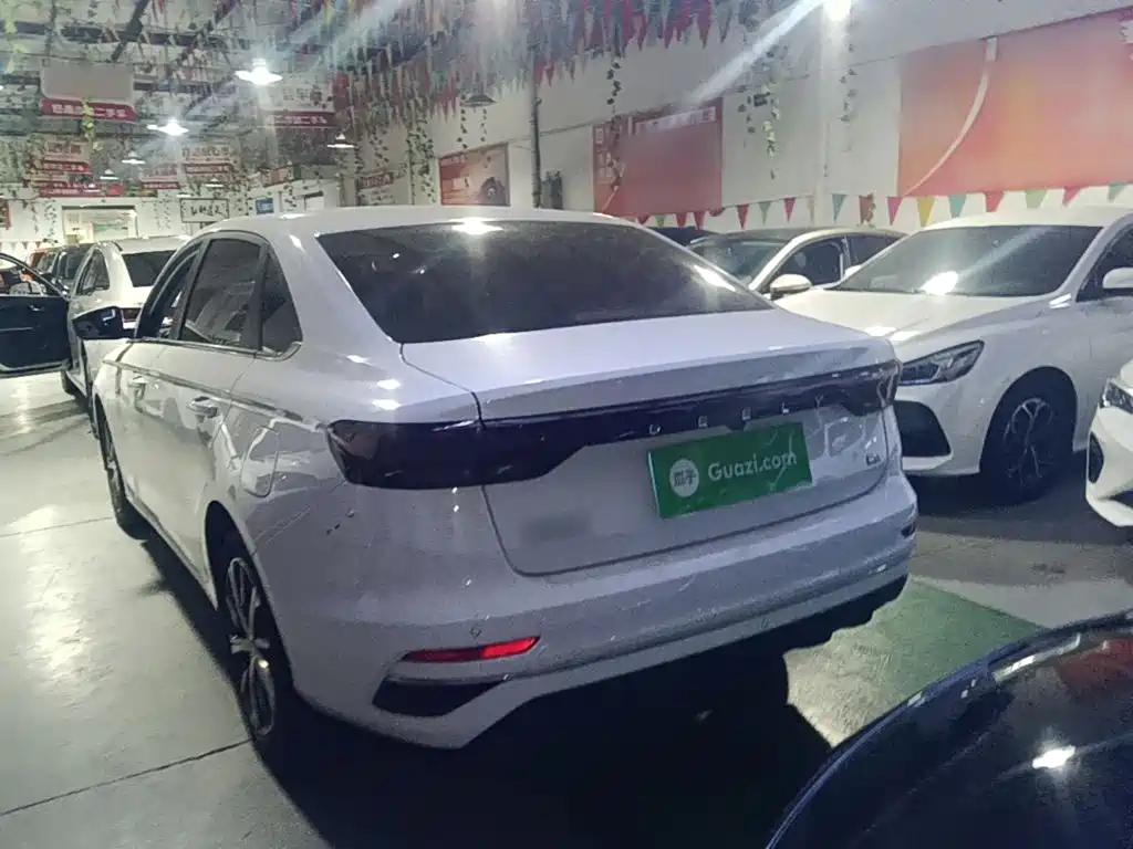 Geely Emgrand — миниатюра 5