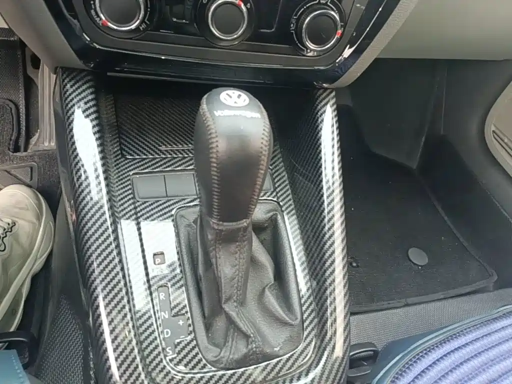 Volkswagen Sagitar — миниатюра 14