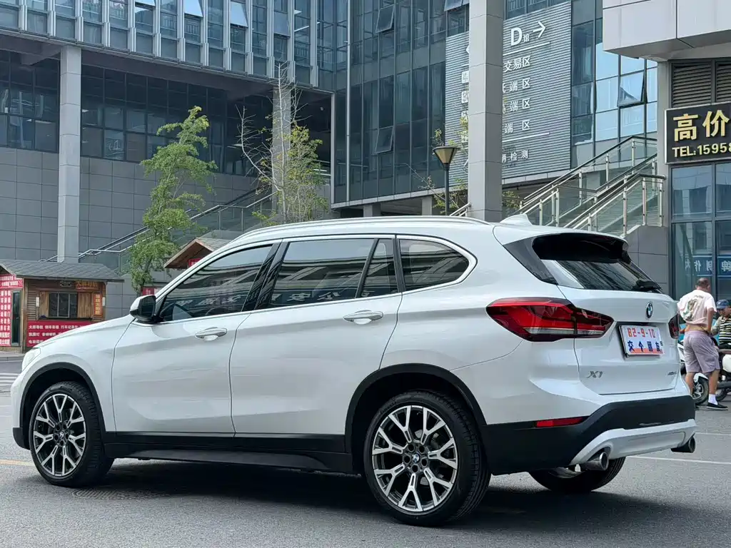 BMW X1 — миниатюра 7