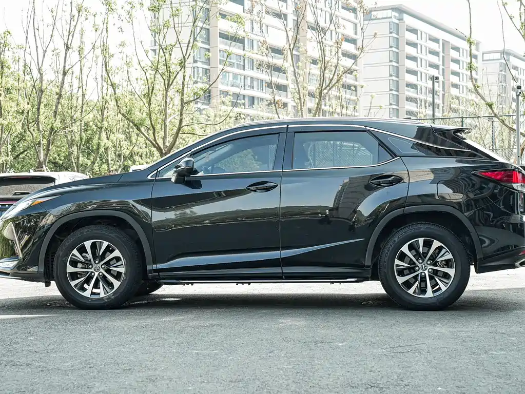 Lexus RX — миниатюра 7