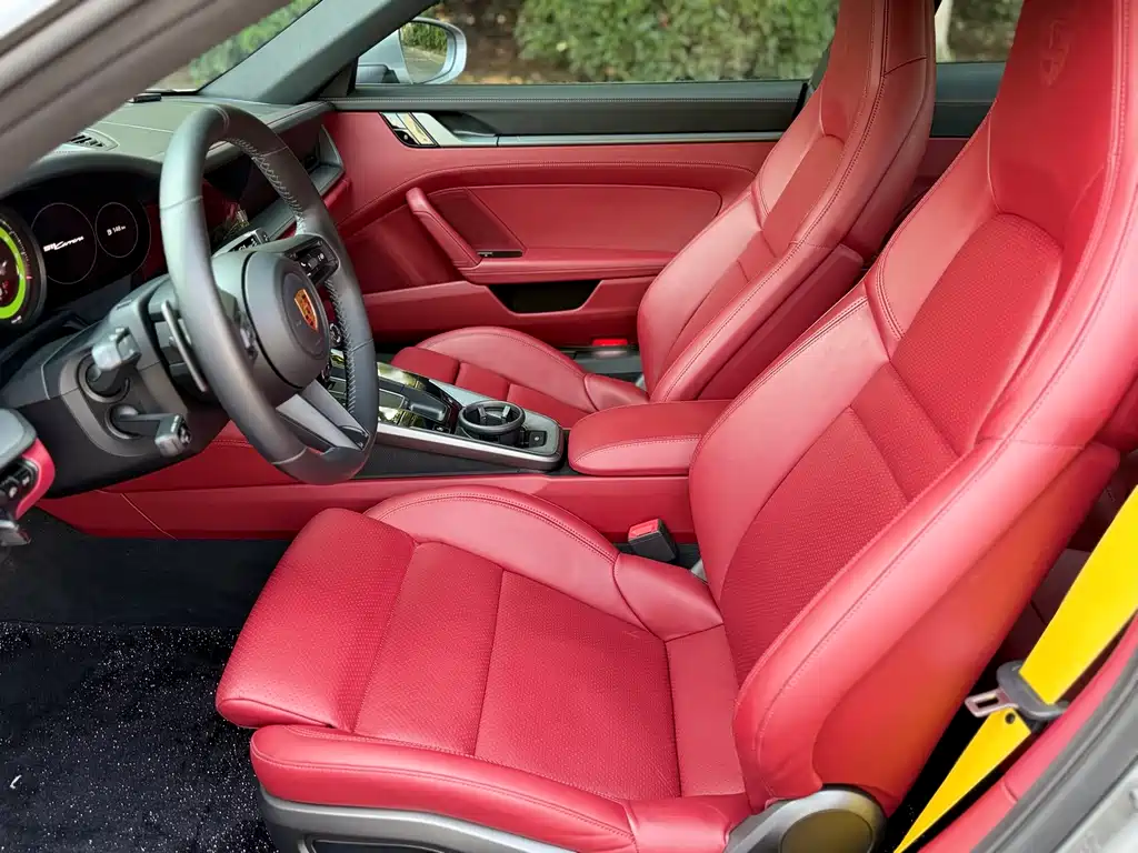 Porsche 911 2020 Carrera 3.0T
